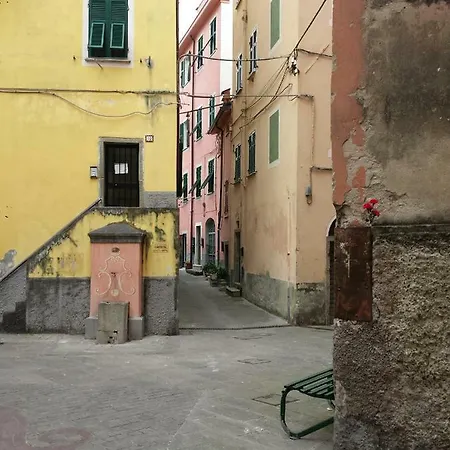 Apartment La Piccola Casa Di Rosa Borgo Marola Sul Golfo La Spezia