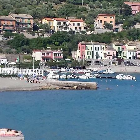 La Piccola Casa Di Rosa Borgo Marola Sul Golfo Lejlighed *