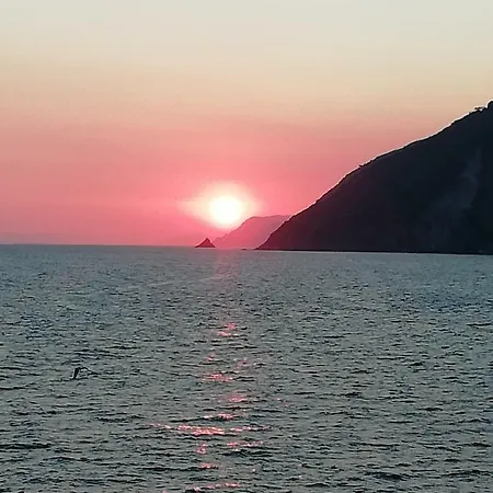 La Piccola Casa Di Rosa Borgo Marola Sul Golfo *